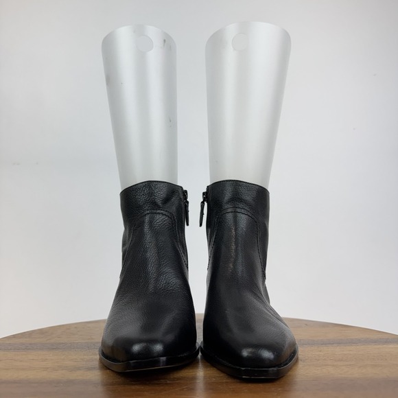 New Womens Cole Haan Naia Black Leather Western Casual Ankle Booties Size 7 B - Picture 3 of 8